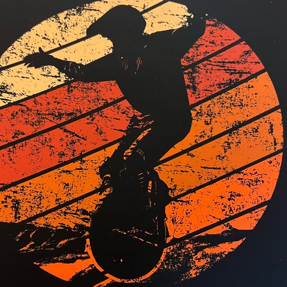 Meet your Posher, Amy - Picture 3 of 3